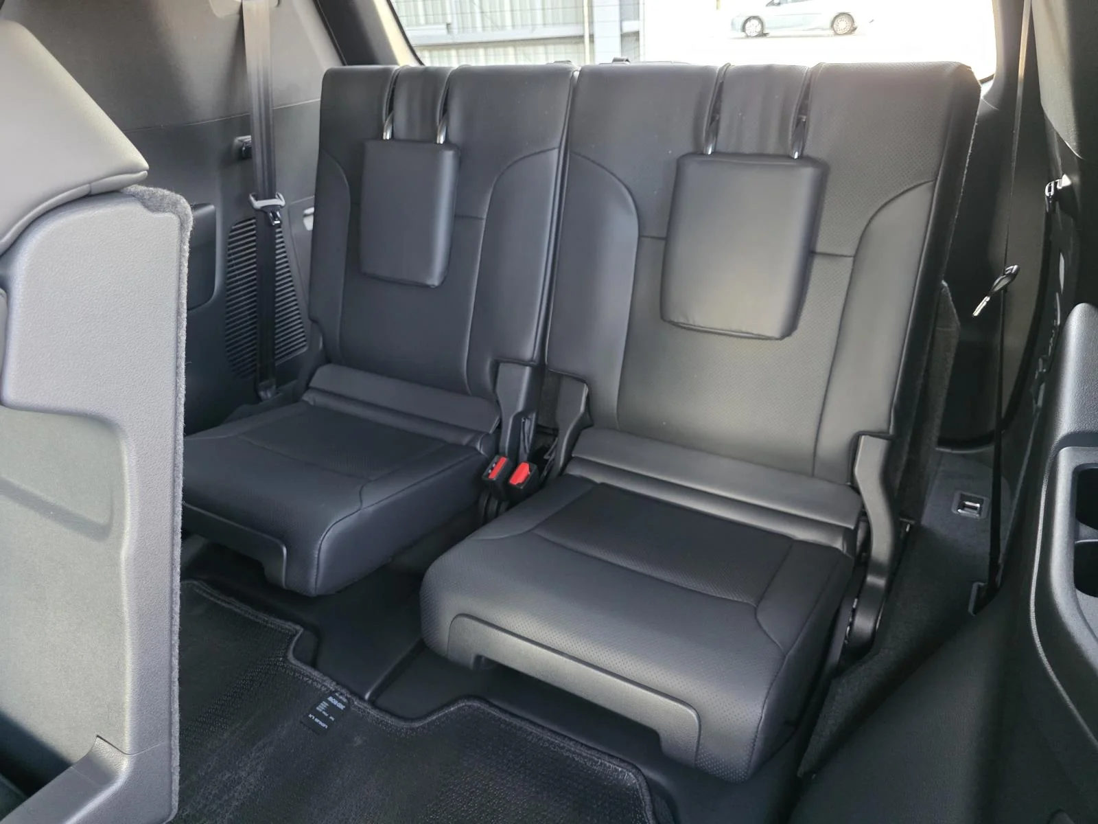 2026 Lexus LX 600 Luxury - Photo 16