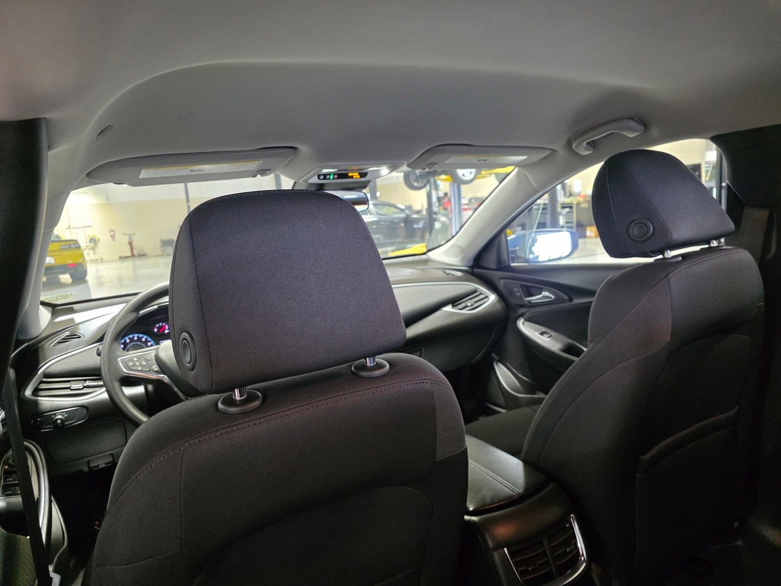2024 Chevrolet Malibu 1LT - Photo 15