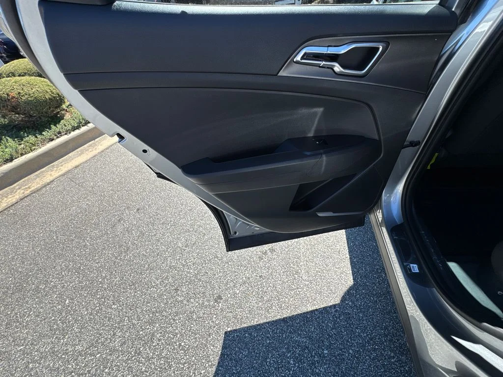 New 2026 Steel Gray Kia LX image 21