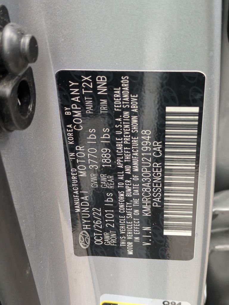Used 2023 Silver Hyundai SEL image 25