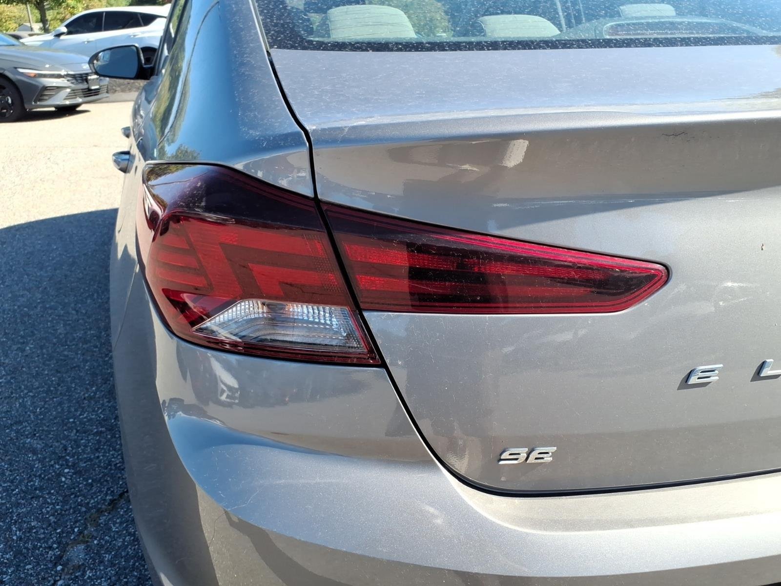 Used 2020 Fluid Metal Hyundai SE image 15