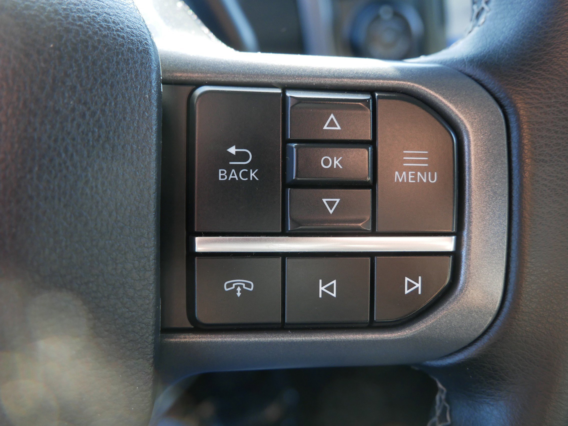 Used 2024 Oxford White Ford XLT image 26
