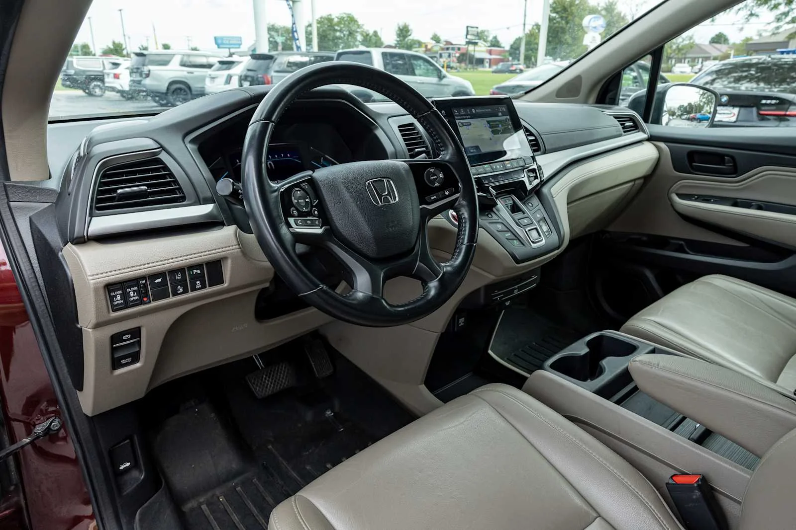 Used 2019 Deep Scarlet Pearl Honda Touring image 15