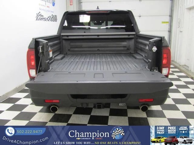 Used 2023 Black Honda RTL image 14