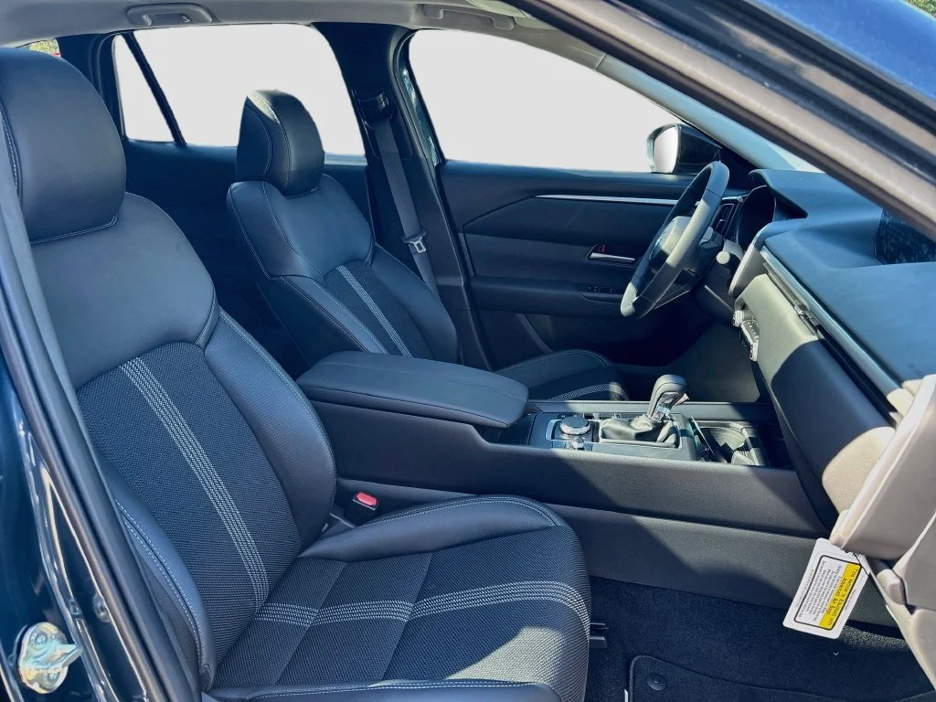 New 2026 Ingot Blue Metallic Mazda 2.5 S Preferred AWD image 28