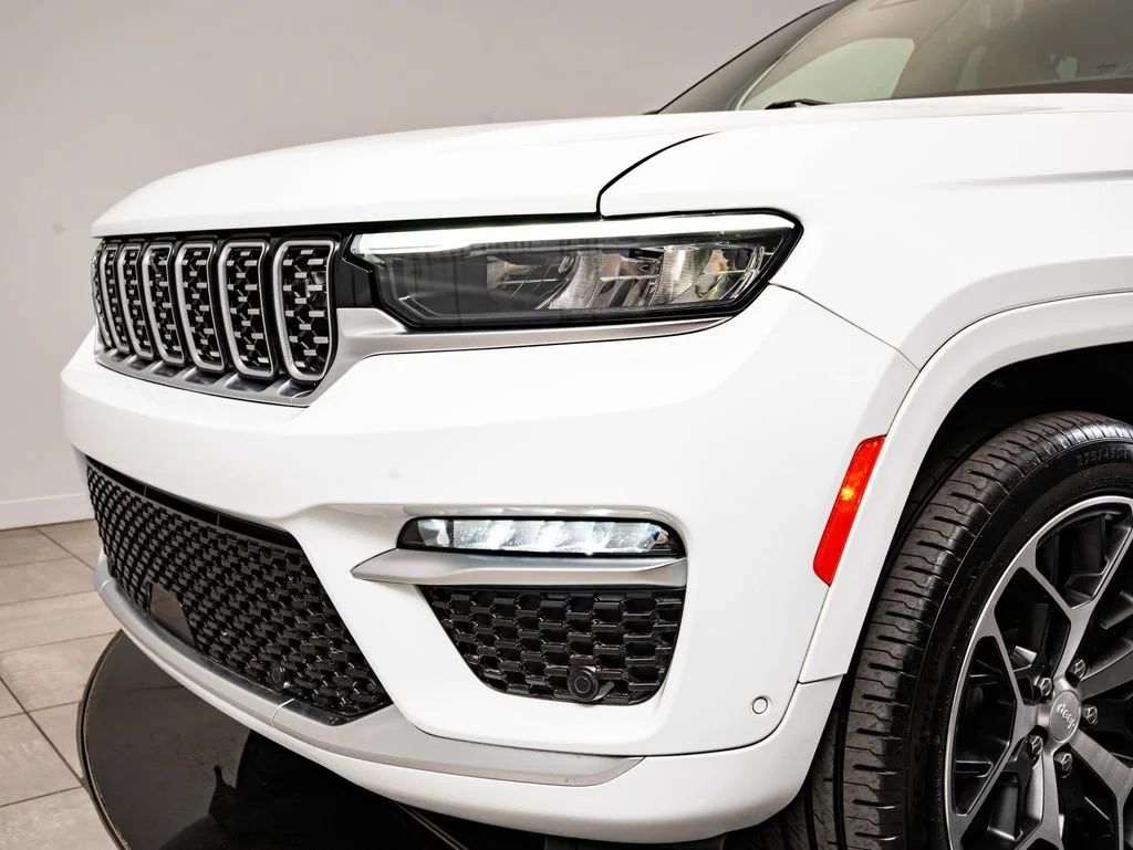 Used 2022 Bright White Clearcoat Jeep Summit Reserve 4xe image 3