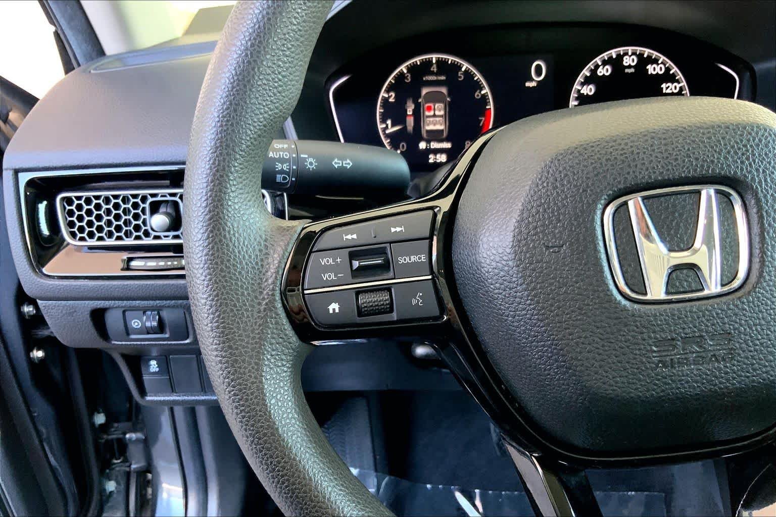 Used 2025 Meteorite Gray Metallic Honda LX image 24