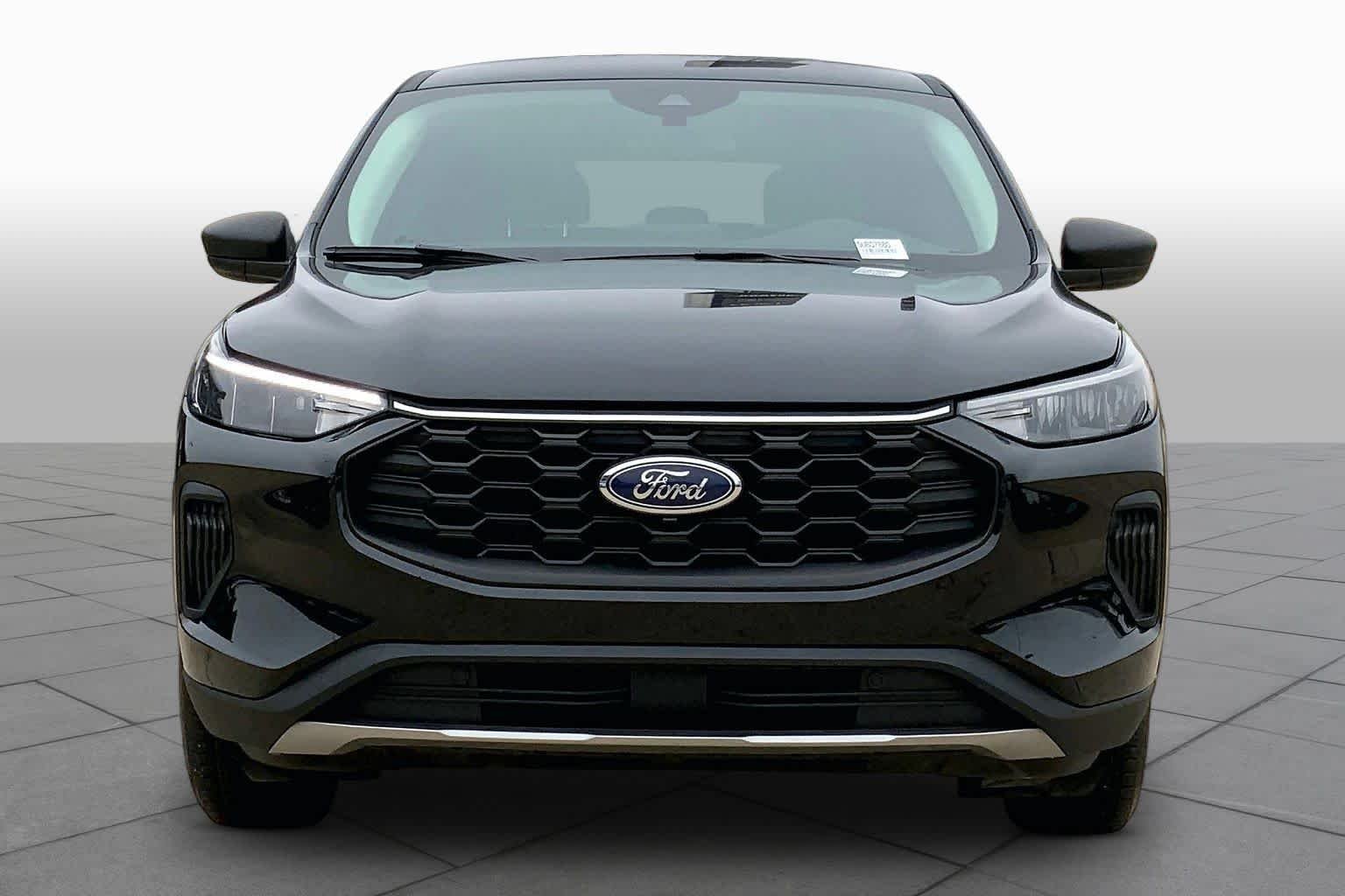 Used 2025 Agate Black Ford Active image 4