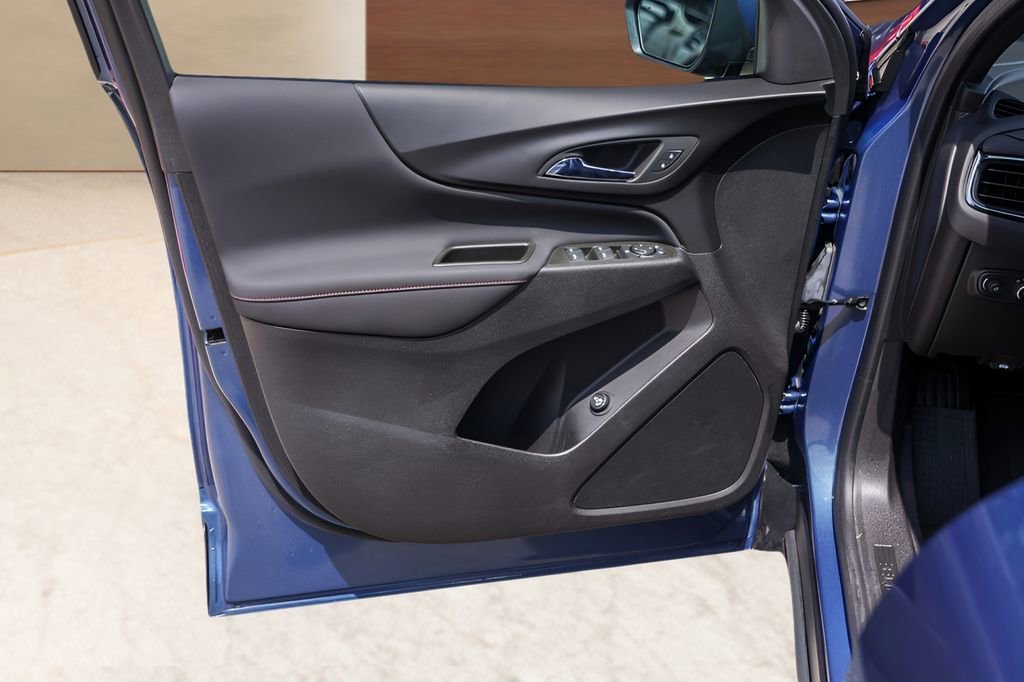 Used 2024 Lakeshore Blue Metallic Chevrolet RS image 21