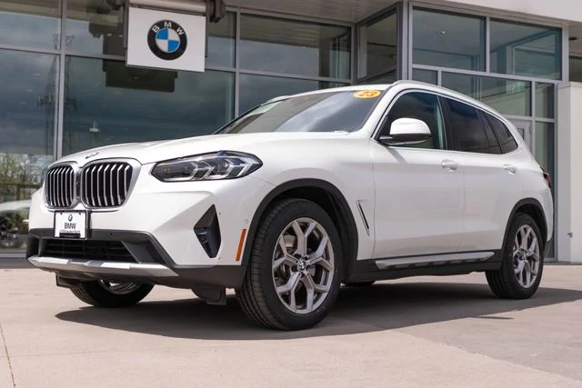 2023 BMW X3 xDrive30i's photo