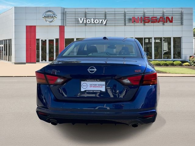 Used 2024 Blue Nissan 2.5 SR image 4