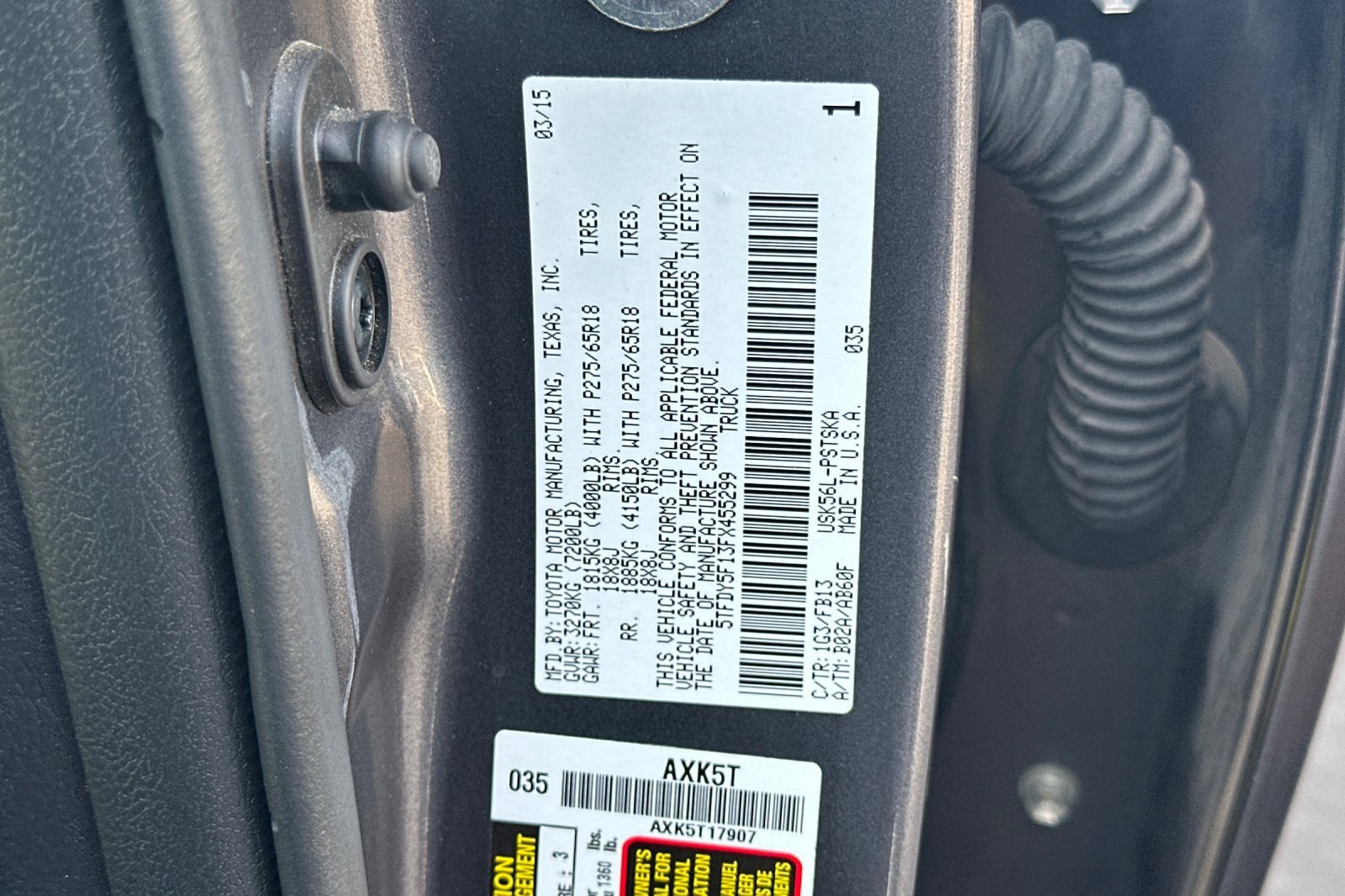 Used 2015 Magnetic Gray Metallic Toyota SR5 image 28