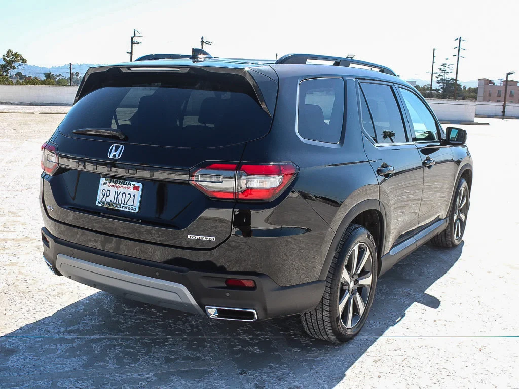 2025 Honda Pilot Touring - Photo 6