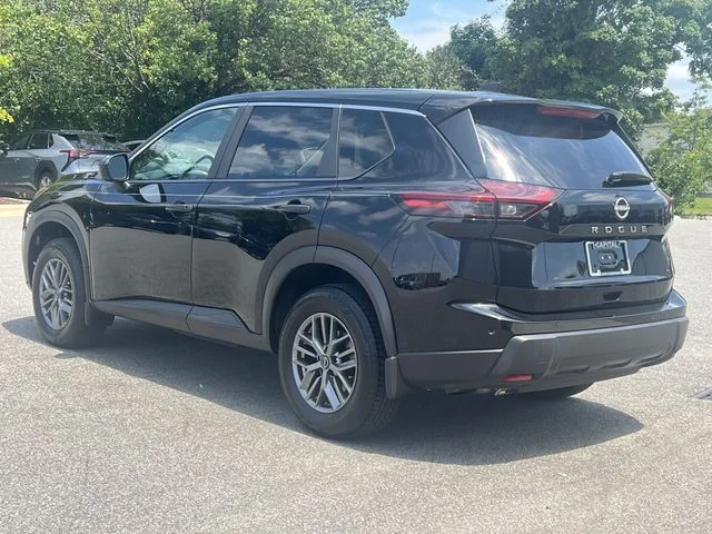 Used 2025 Black Nissan S image 11