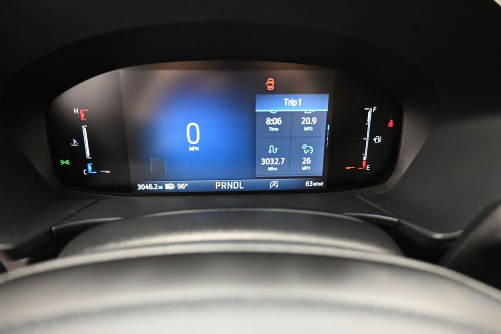 Used 2025 Silver Ford Active image 3