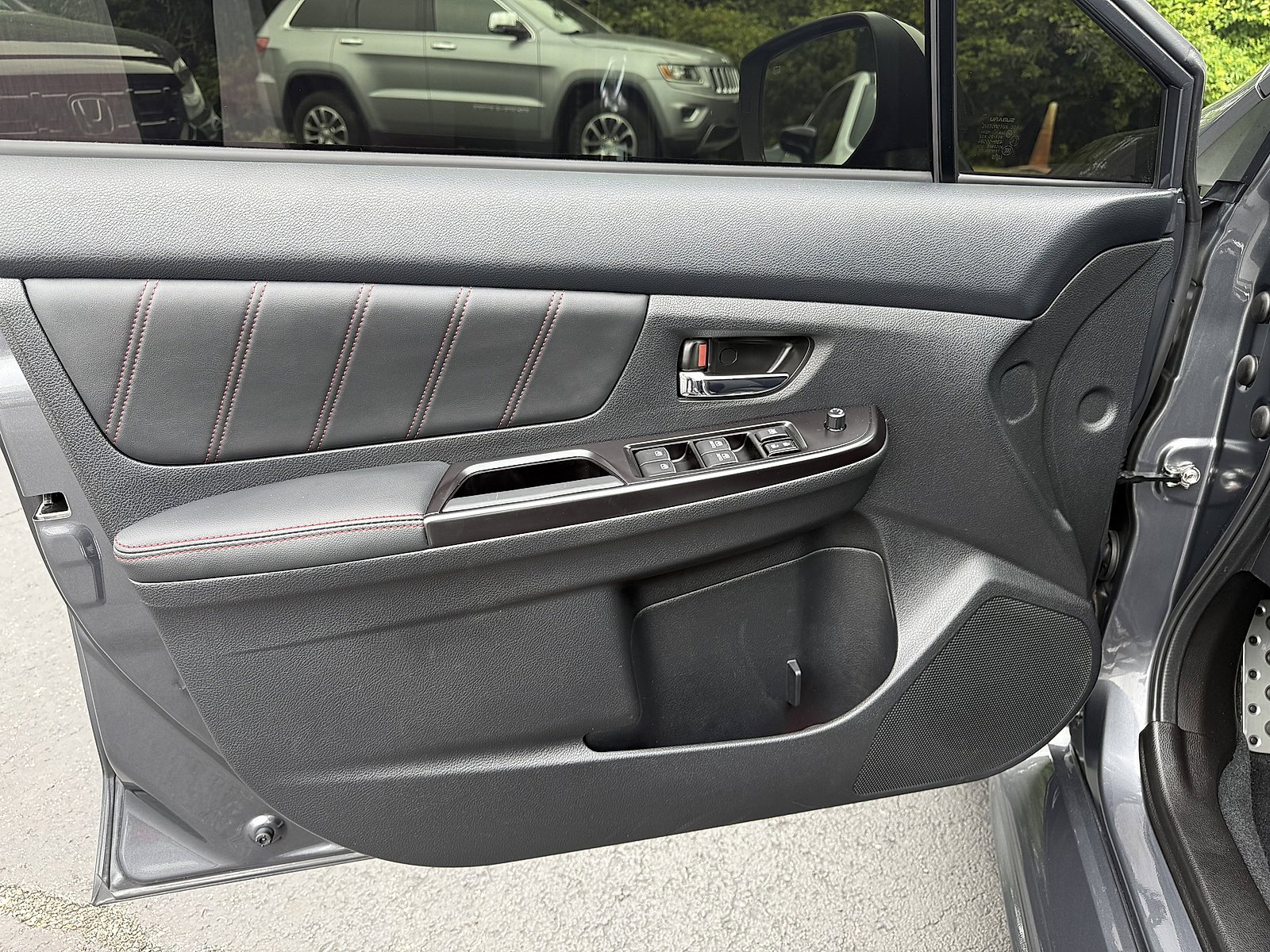 Used 2021 Magnetite Gray Metallic Subaru Premium image 11
