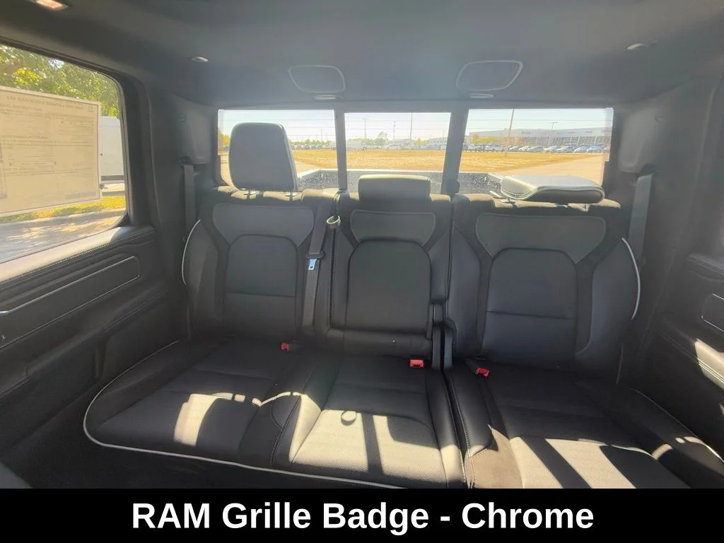New 2026 Diamond Black Crystal Pearl-Coat Exterior Paint RAM Laramie image 26