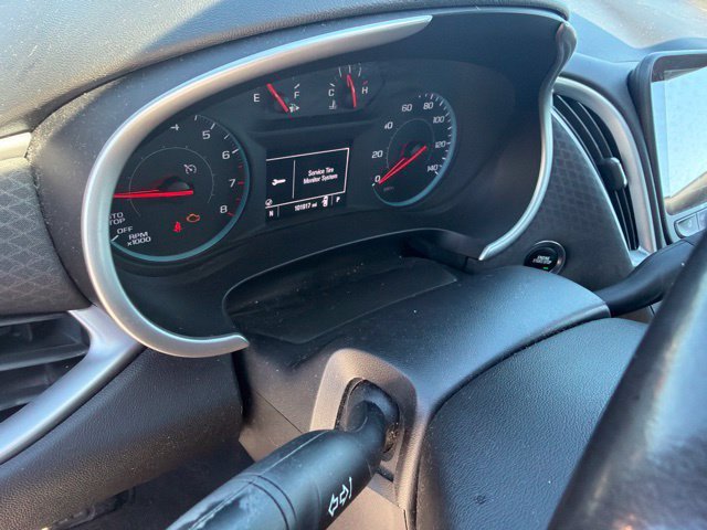 Used 2019 SUMMIT WHITE Chevrolet RS image 52