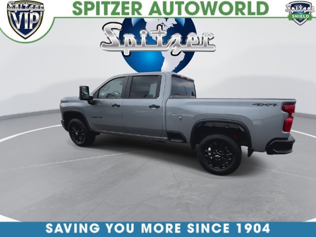 2026 Chevrolet Silverado 2500 HD photo 9 of 40