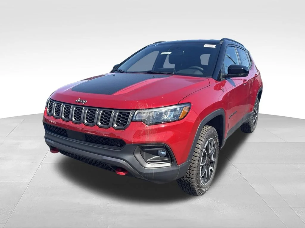 New 2026 Red Hot Pearl-Coat Exterior Paint Jeep Trailhawk image 7