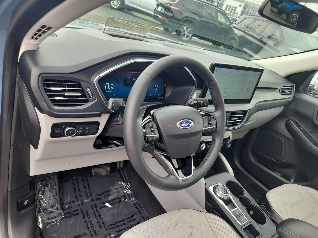 Certified Used 2023 Vapor Blue Ford Platinum image 16
