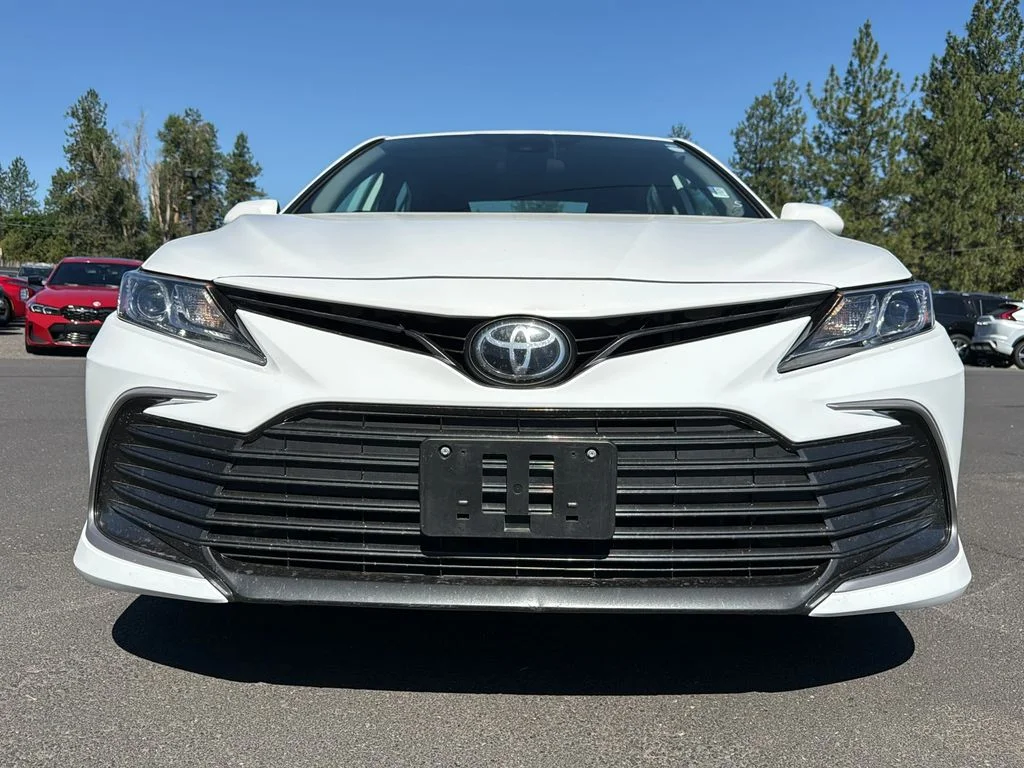 Used 2021 Super White Toyota LE image 30