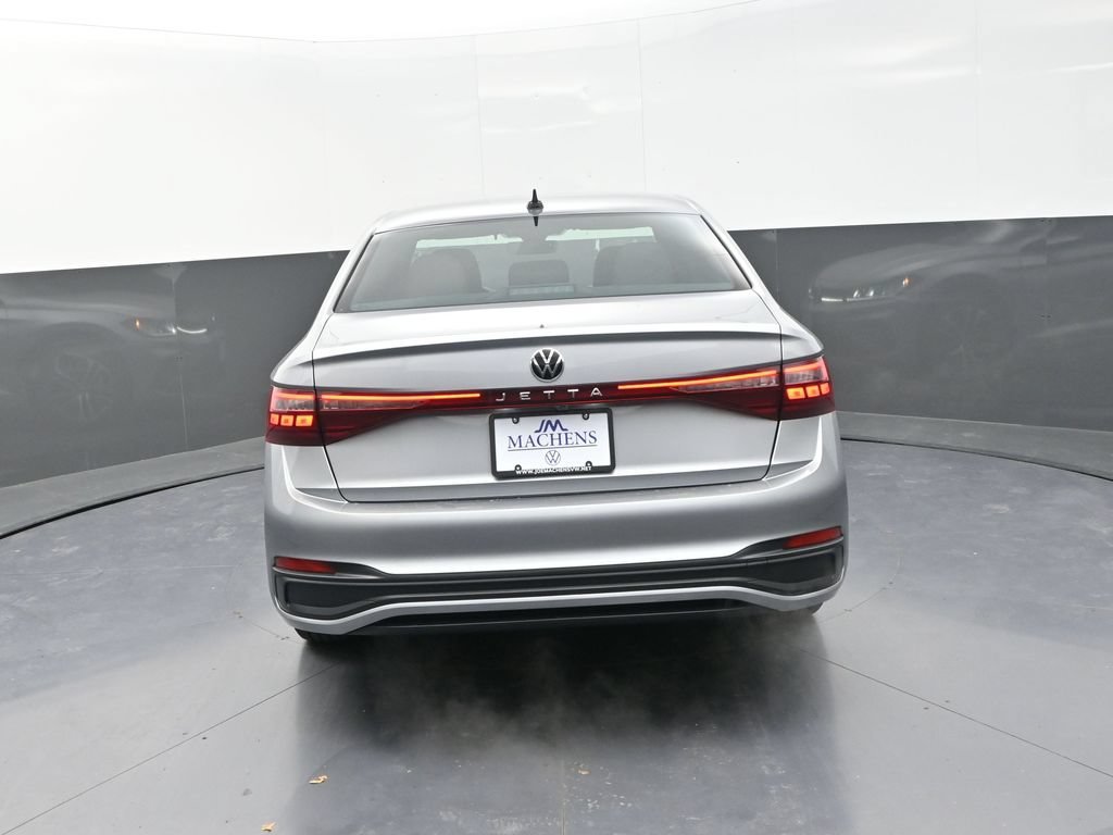 Used 2026  Volkswagen 1.5T Sport image 9