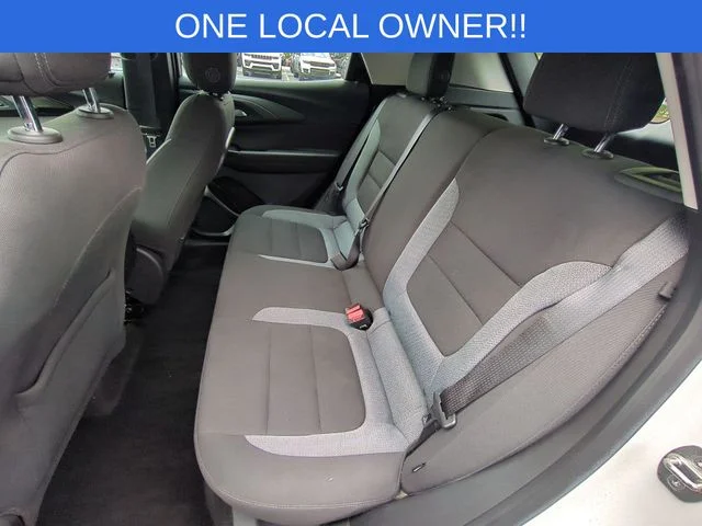 Used 2022 White Chevrolet LS image 30