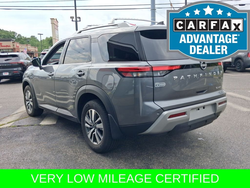 Used 2024 Gray Nissan SL image 7