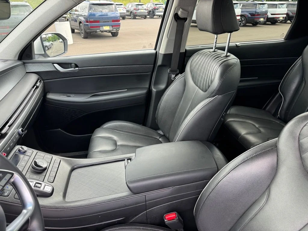 Used 2024 Silver Hyundai Limited image 10