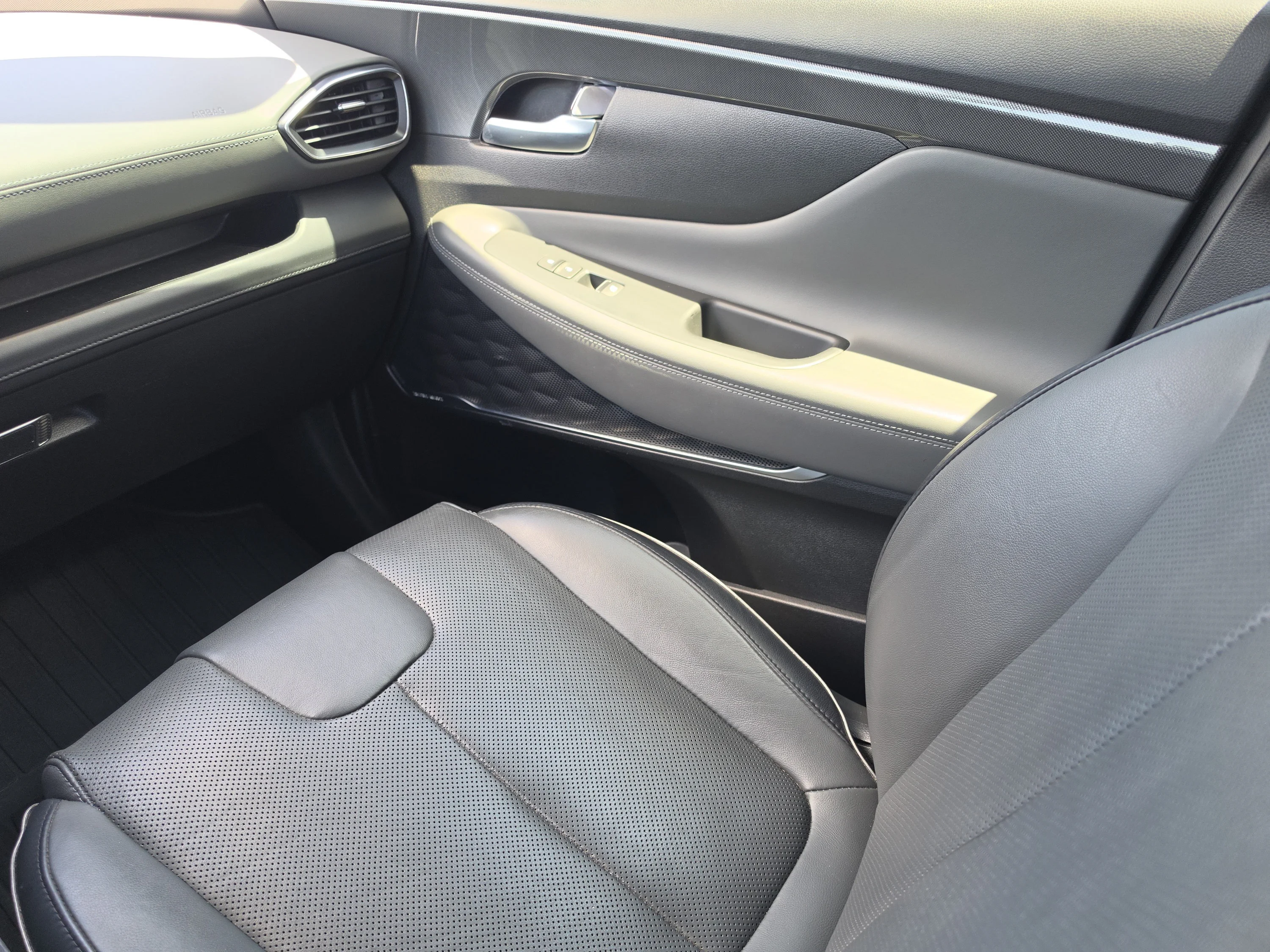 Used 2023 Portofino Gray Hyundai Limited image 21