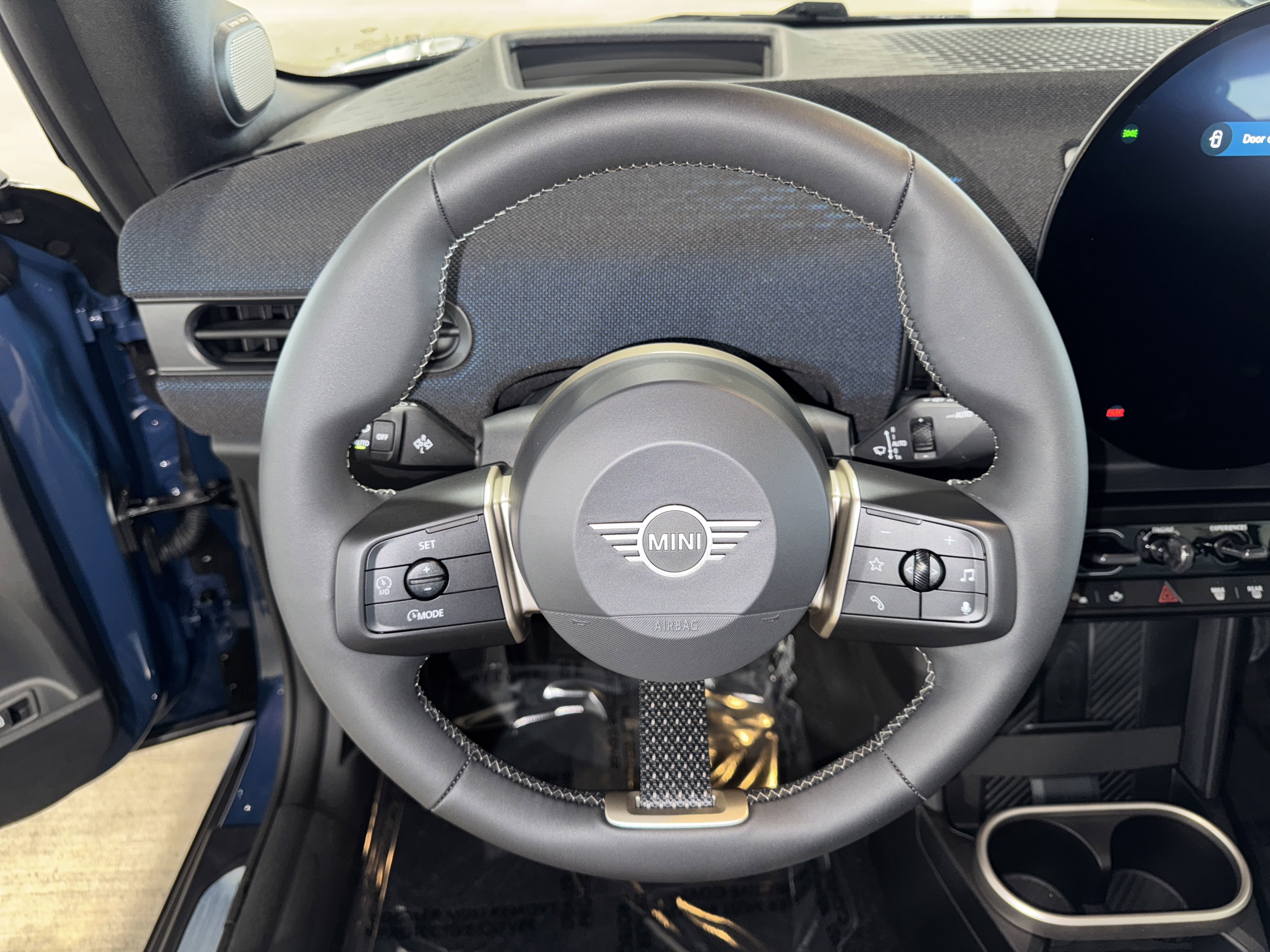 2026 MINI Convertible S - Photo 15