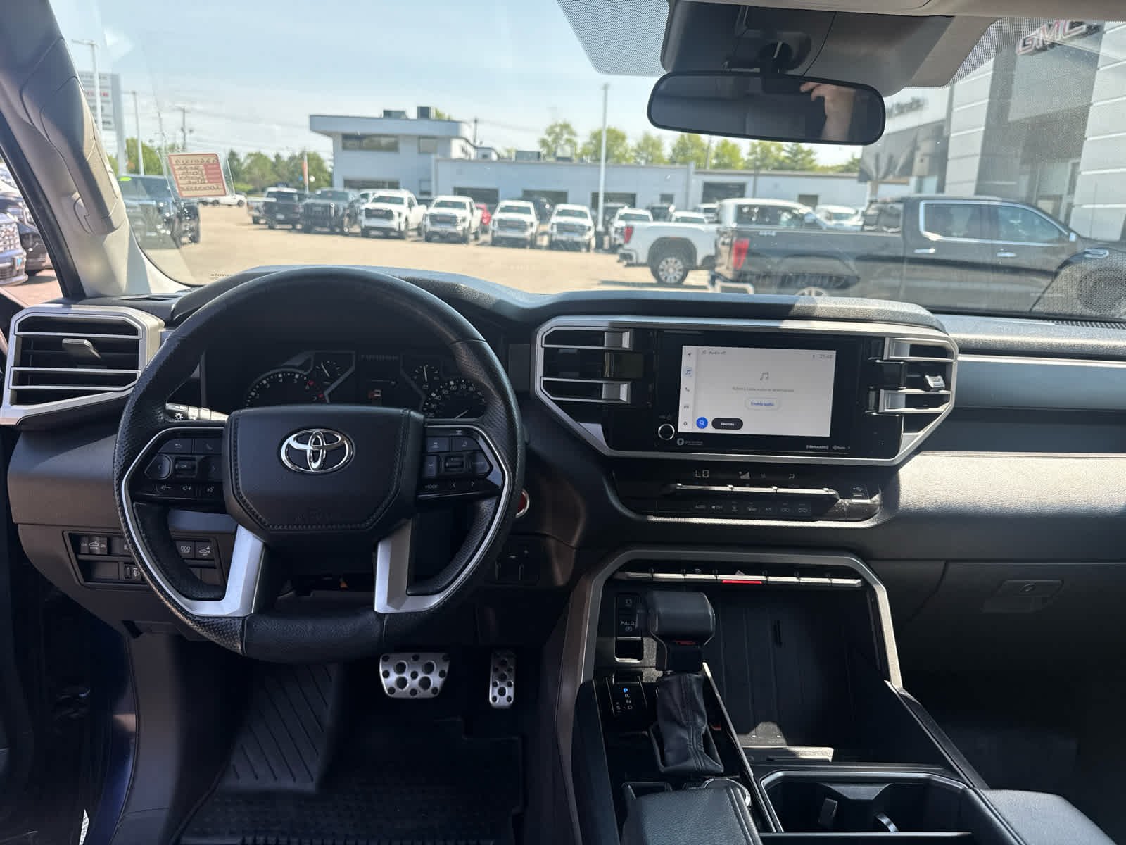 Used 2022 Gray Toyota SR5 image 15
