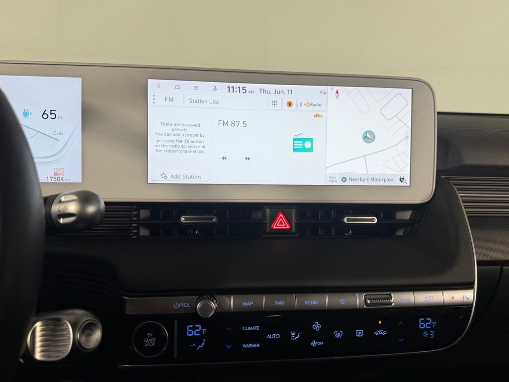Used 2024 Teal Hyundai Limited image 17