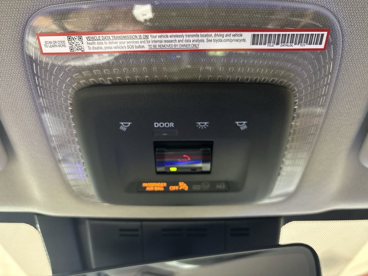 2026 Toyota Prius Plug-in Hybrid XSE - Photo 16