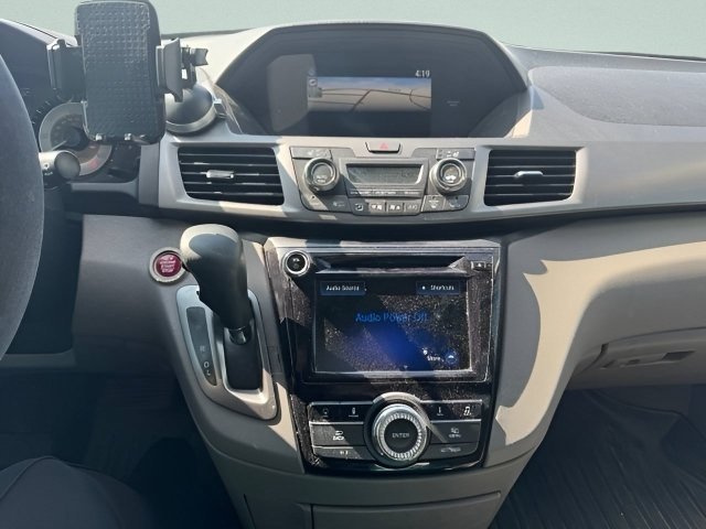 Certified Used 2016 Lunar Silver Metallic Honda EX-L image 23
