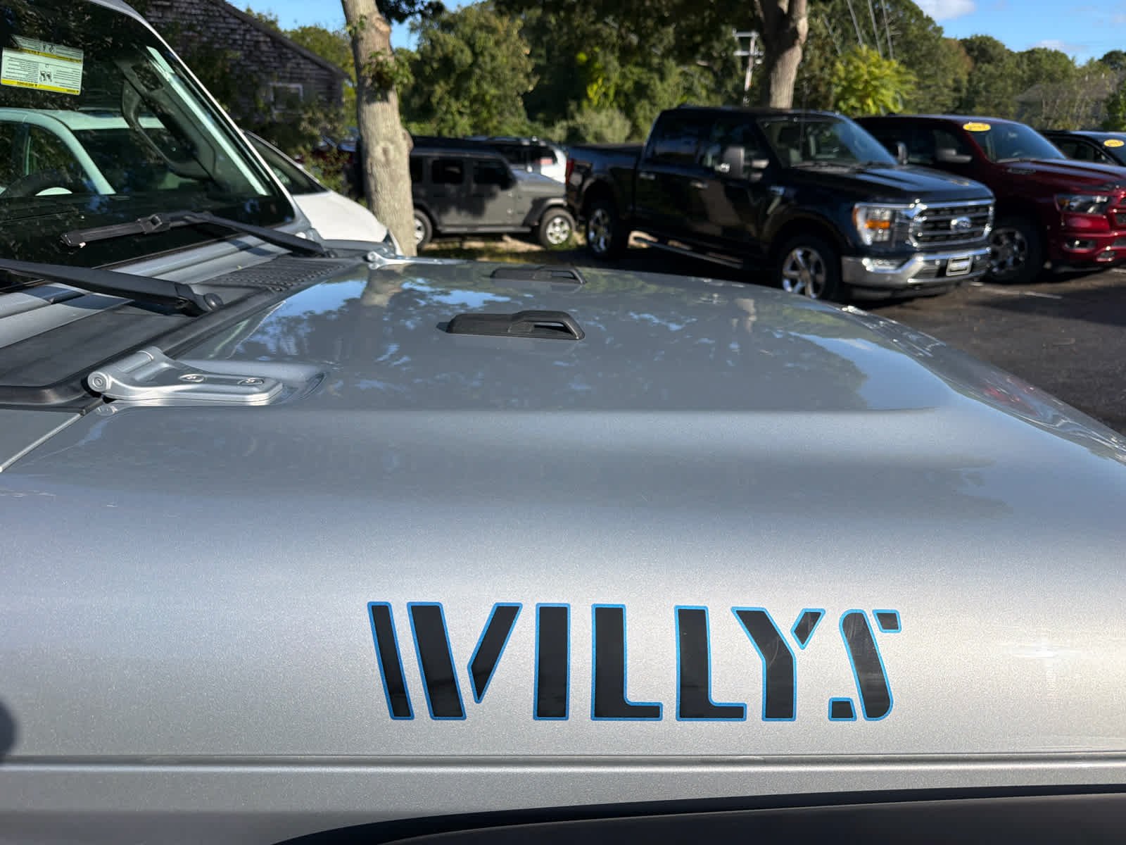 Used 2024 Silver Zynith Clearcoat Jeep Willys image 25