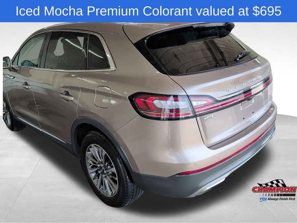 Used 2019 Brown Lincoln Select image 3