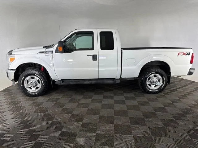 Used 2014 White Ford XLT image 8