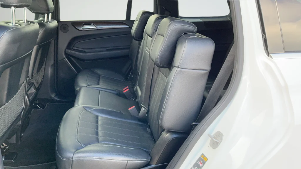 Used 2017  Mercedes-Benz GLS 450 image 20