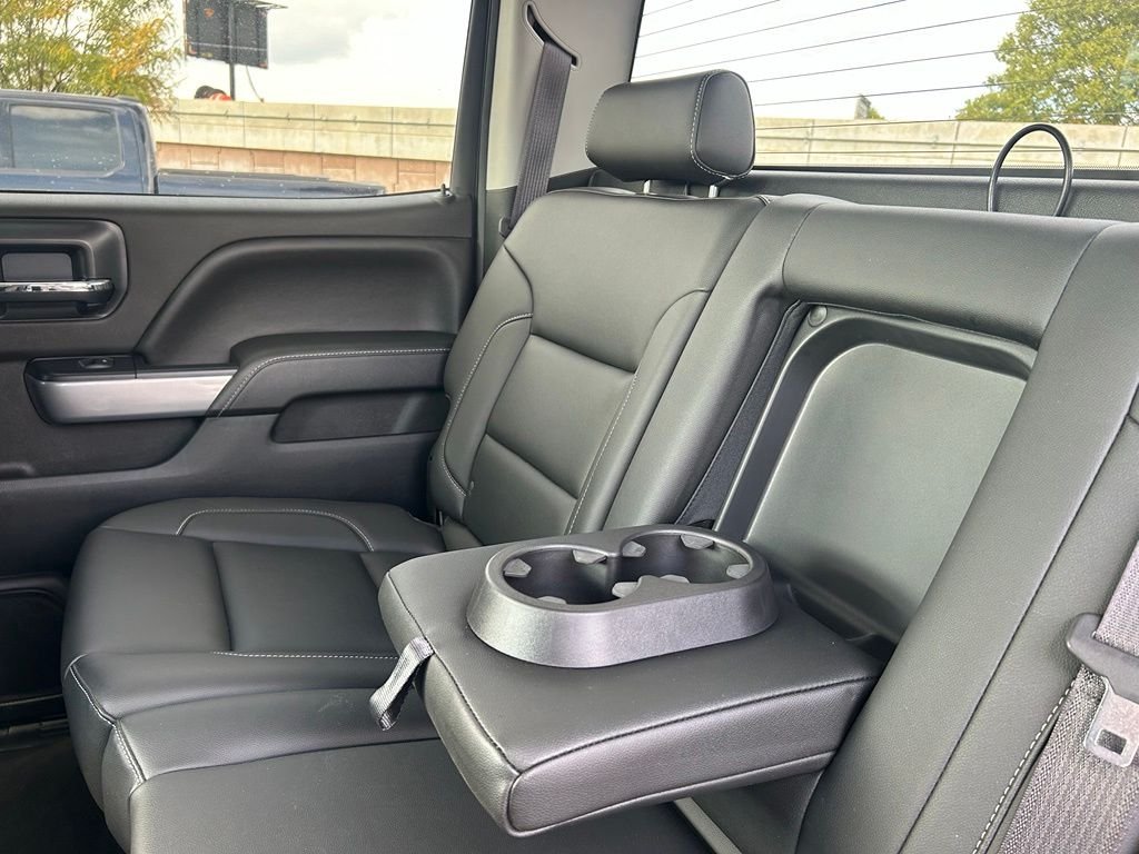 Used 2016 Summit White Chevrolet LT image 19