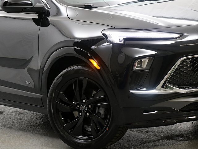 2026 Buick Encore GX Sport Touring photo 3