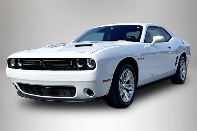 Used 2016 Dodge Challenger SXT with VIN 2C3CDZAG9GH336919 for sale in Florence, AL