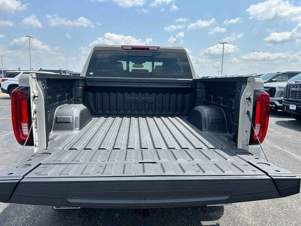 2026 GMC Sierra 1500 AT4 - Photo 36