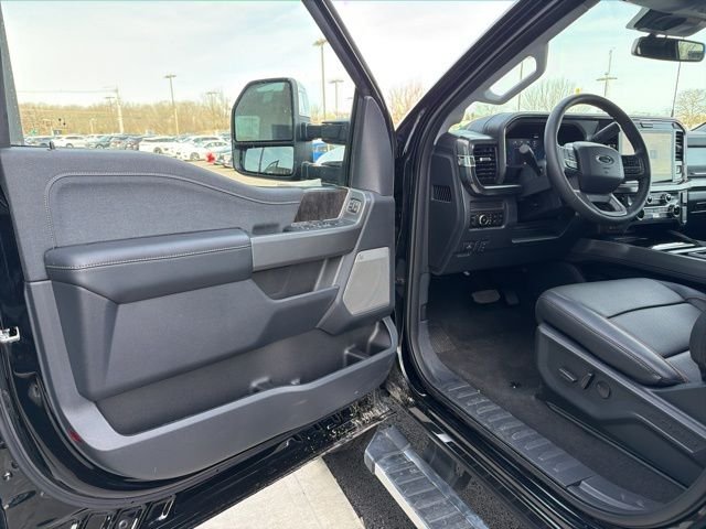 New 2026 Agate Black Metallic Ford F-350® Lariat® image 13