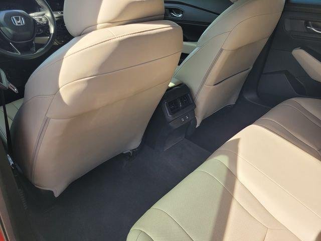 Used 2024  Honda EX-L image 14