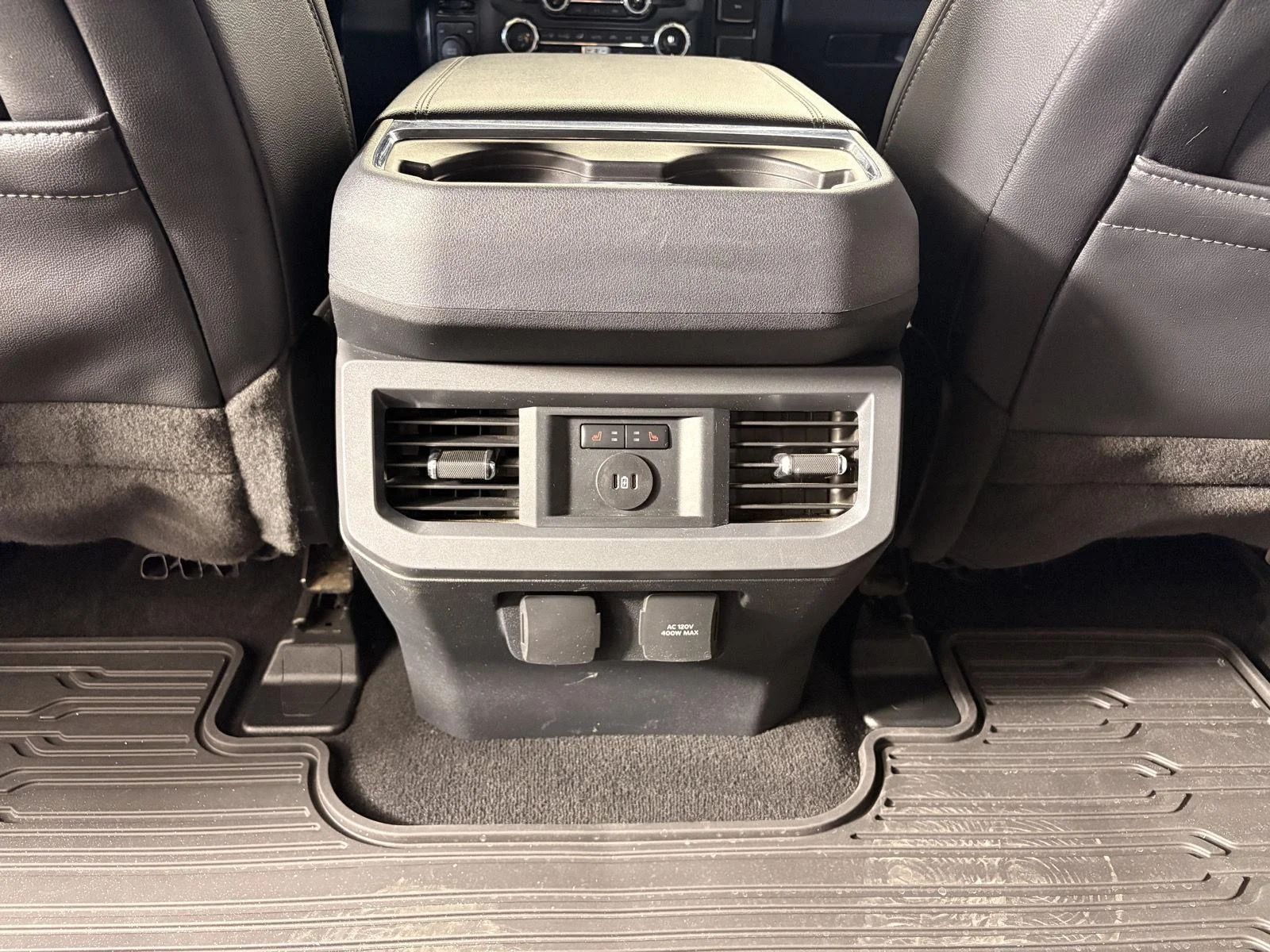 Used 2023 Oxford White Ford LARIAT image 16