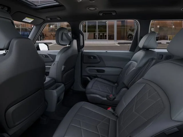 New 2027 Glacial White Pearl Kia X-Line SX image 18