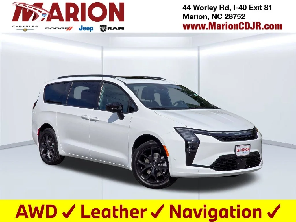 New 2027 White/off-white Chrysler Limited image 1
