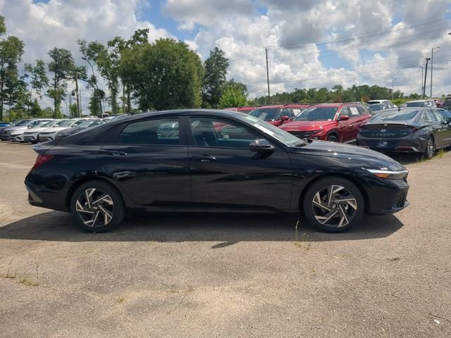 New 2025 Black Hyundai SEL Sport image 31